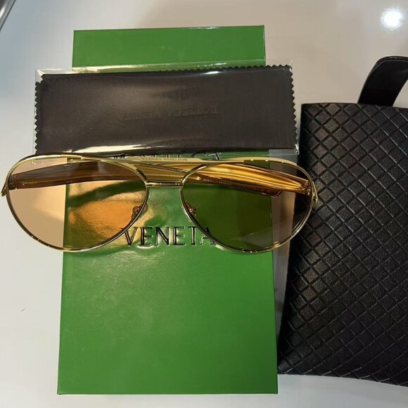 BOTTEGA VENETA Sunglasses BV1305Ss Gold Frame Lens - Picture 1 of 5